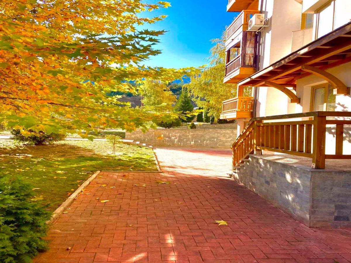 St. John Hill Bansko Appartement Buitenkant foto